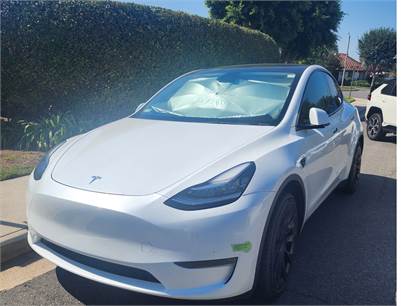 2023 Tesla Model Y Performance, màu Trắng, Low Miles, 29,249K miles, Excellent Condition, Clean Title....