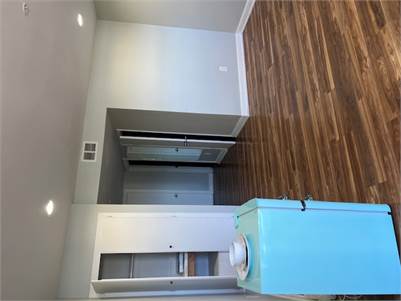 Khu yên tĩnh Santa Ana condo trên lầu 5-10 phút tới Irvine, SA College. $1,200...
